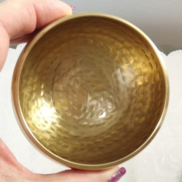 Tibetan Singing Bowl 3 Piece Set - Picture 6 of 8